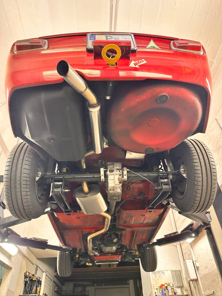 Image 23/29 of Alfa Romeo Giulia 1600 GT Junior (1972)