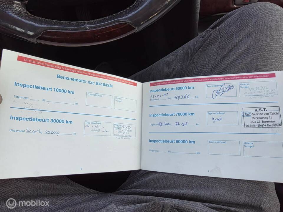 Image 26/37 of Volvo V 70 2.4 (2000)