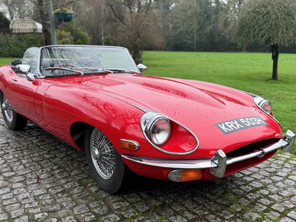 Immagine 1/9 di Jaguar E-Type (1969)