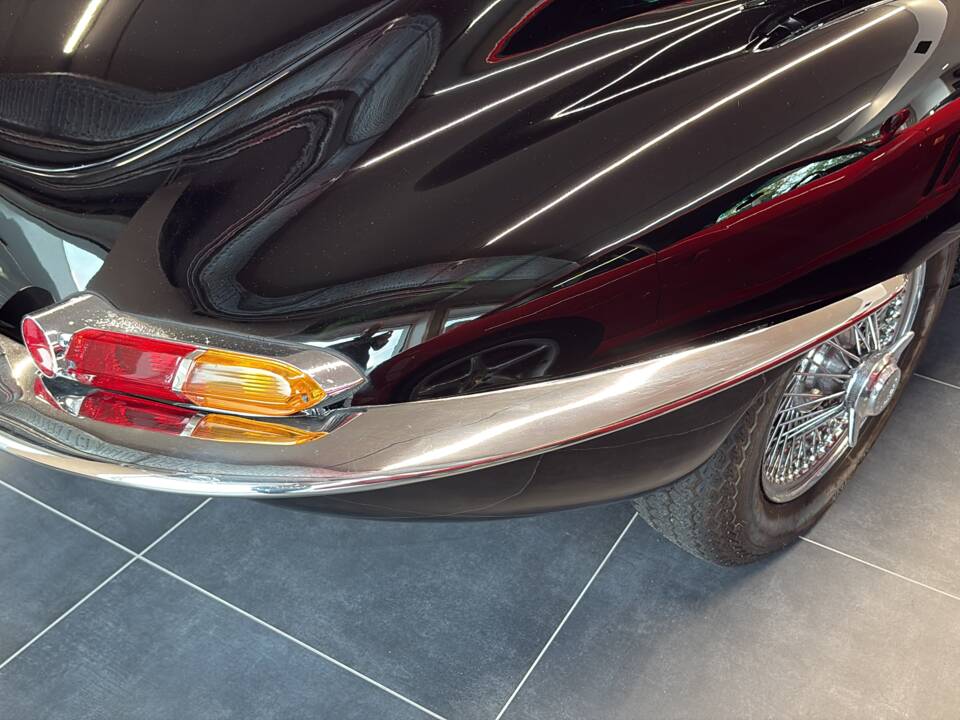 Afbeelding 10/34 van Jaguar E-Type (1968)