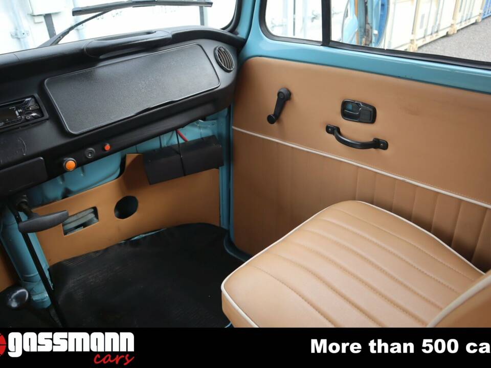 Image 11/15 of Volkswagen T2 Brasil Camper (1978)