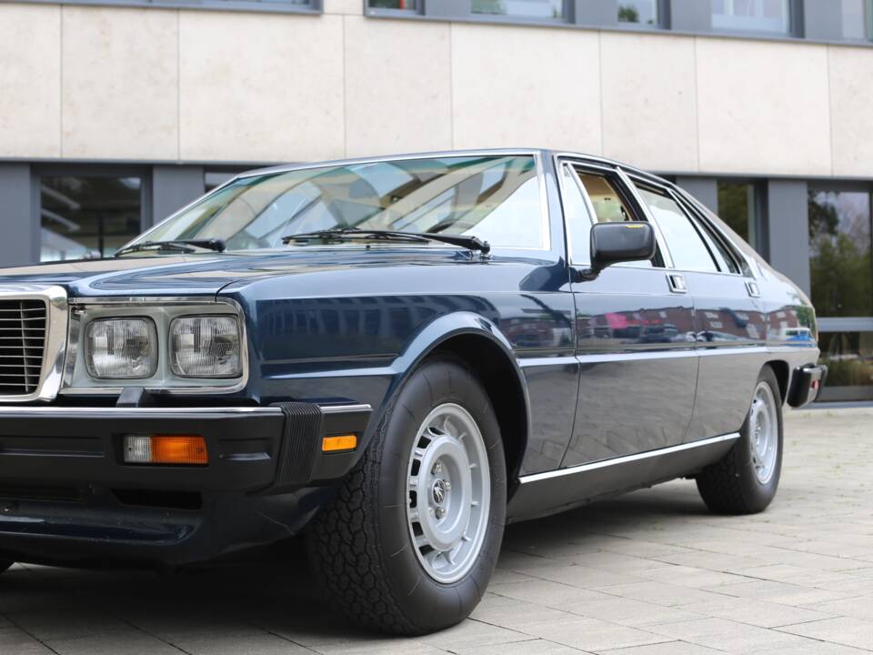 Bild 2/36 von Maserati Quattroporte 4900 (1984)