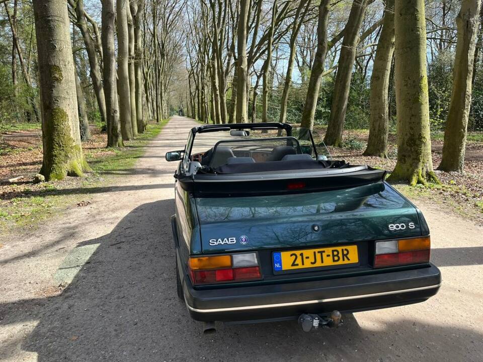 Image 6/8 of Saab 900 S (1992)