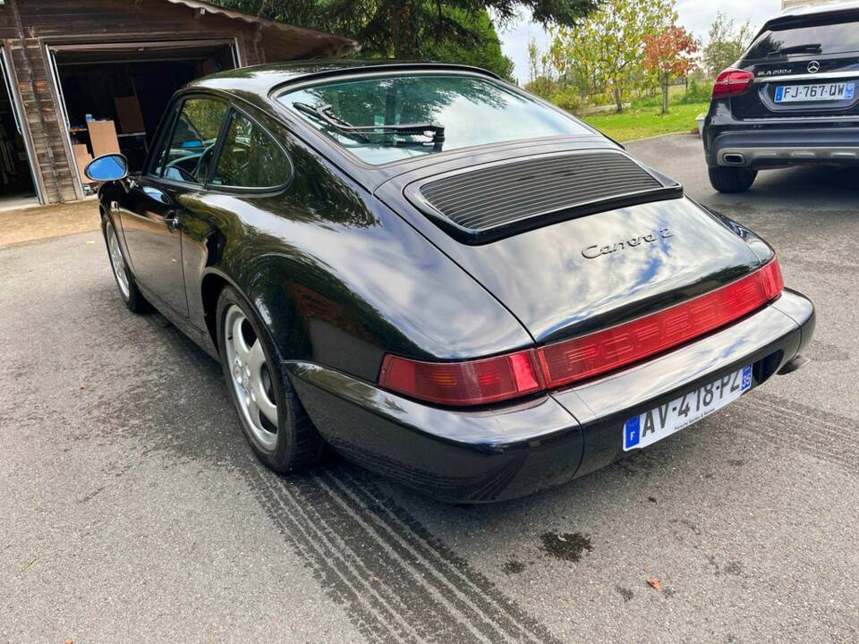 Image 5/8 of Porsche 911 Carrera 2 (1990)