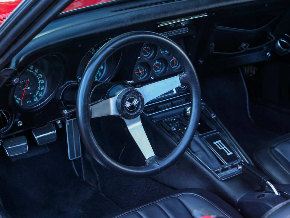 Image 3/50 of Chevrolet Corvette Stingray (1969)