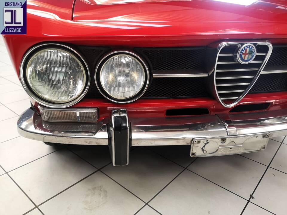 Image 9/51 de Alfa Romeo 1750 GT Veloce (1970)