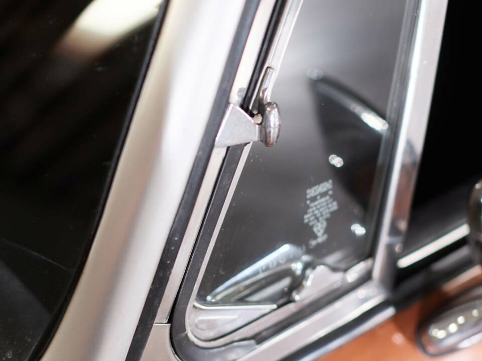 Immagine 13/25 di MG MGB Limited Edition (1981)