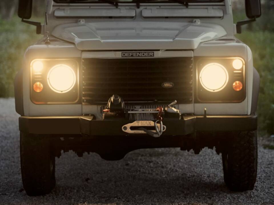 Image 29/32 of Land Rover Defender 130 Td5 Crew Cab (1999)