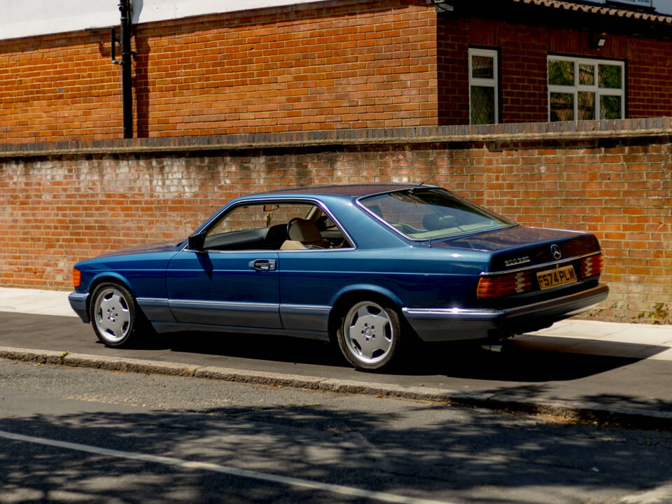 Image 41/50 of Mercedes-Benz 500 SEC (1989)