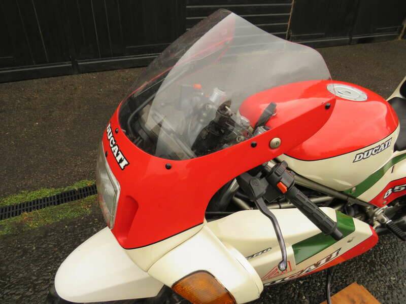 Afbeelding 7/44 van Ducati 851 Tricolore (1989)