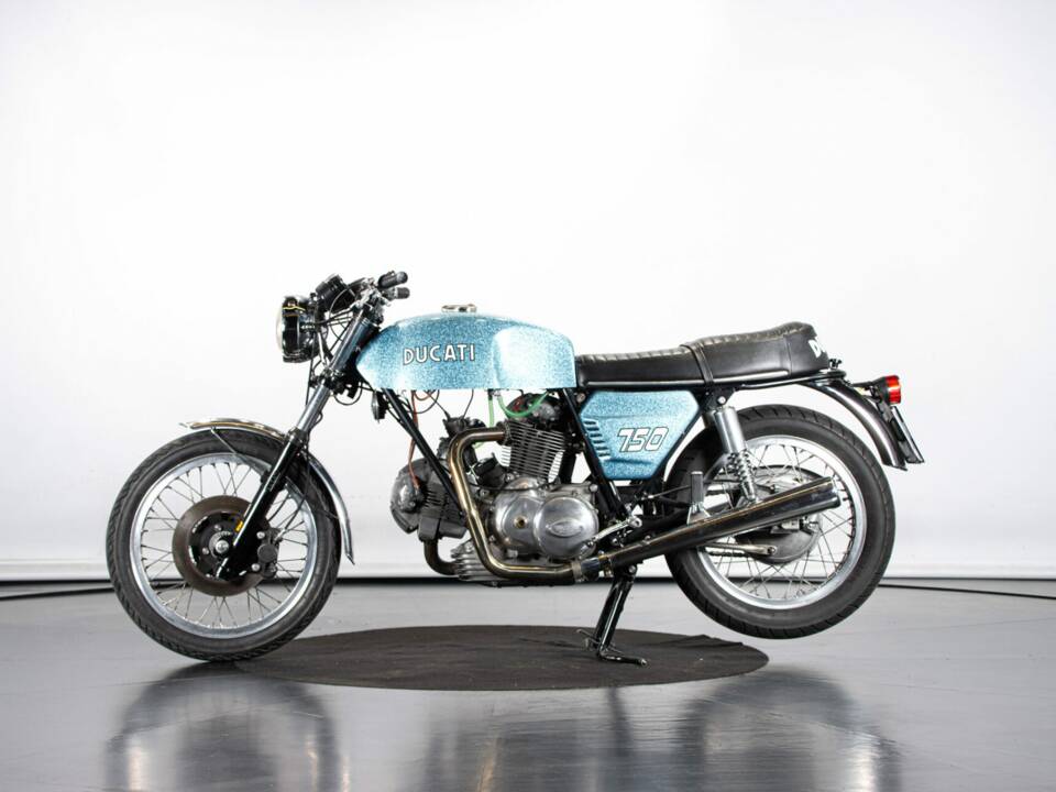 Image 1/50 of Ducati 750 GT (1972)