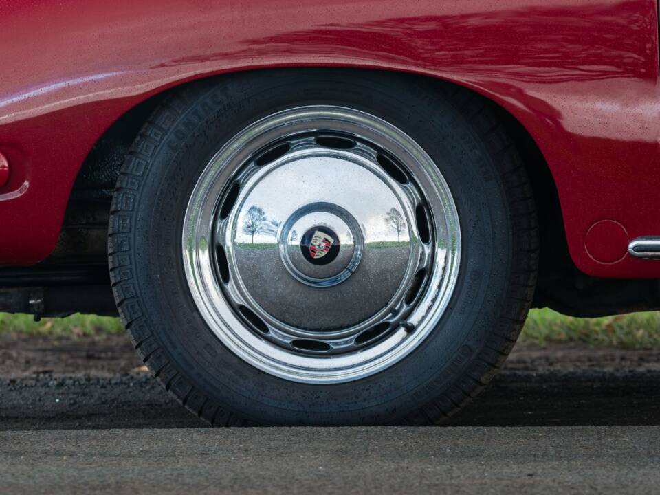 Image 49/50 of Porsche 356 B 1600 Super 90 (1960)