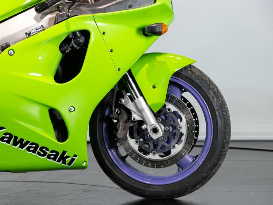 Imagen 49/50 de Kawasaki DUMMY (1996)