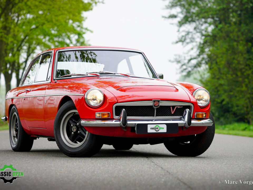 Image 15/46 de MG MGB GT V8 (1975)