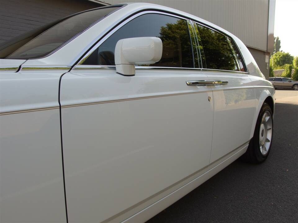 Bild 25/98 von Rolls-Royce Phantom VII (2006)