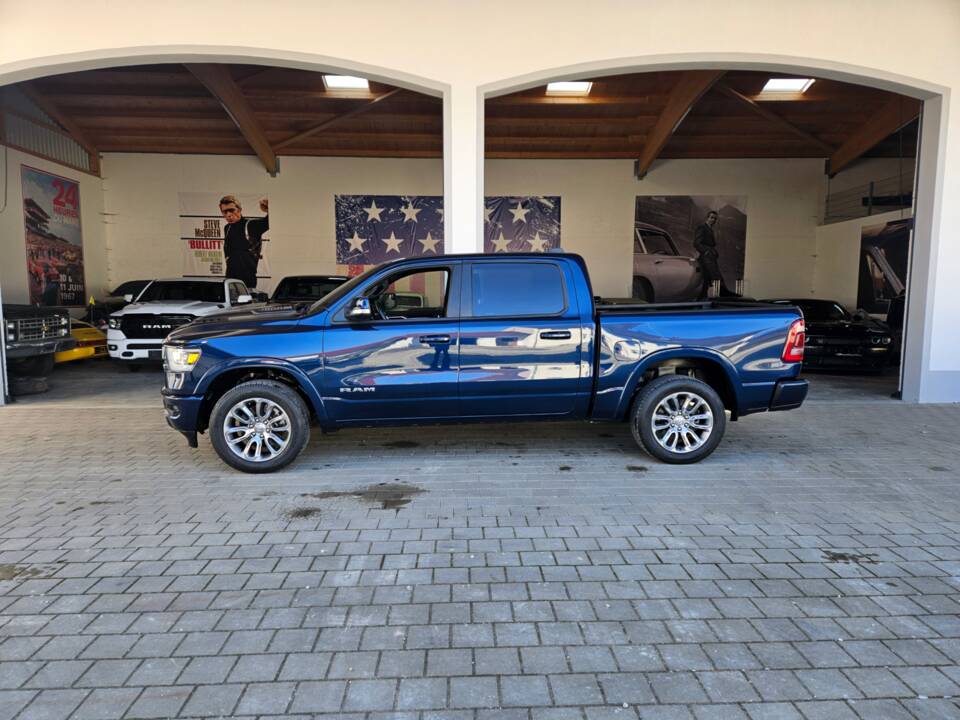 Image 44/69 of Dodge Ram 1500 (2022)