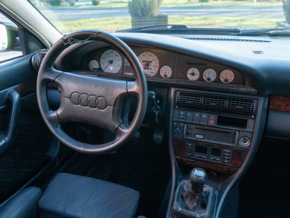 Afbeelding 65/73 van Audi 100 S4 Quattro (1993)