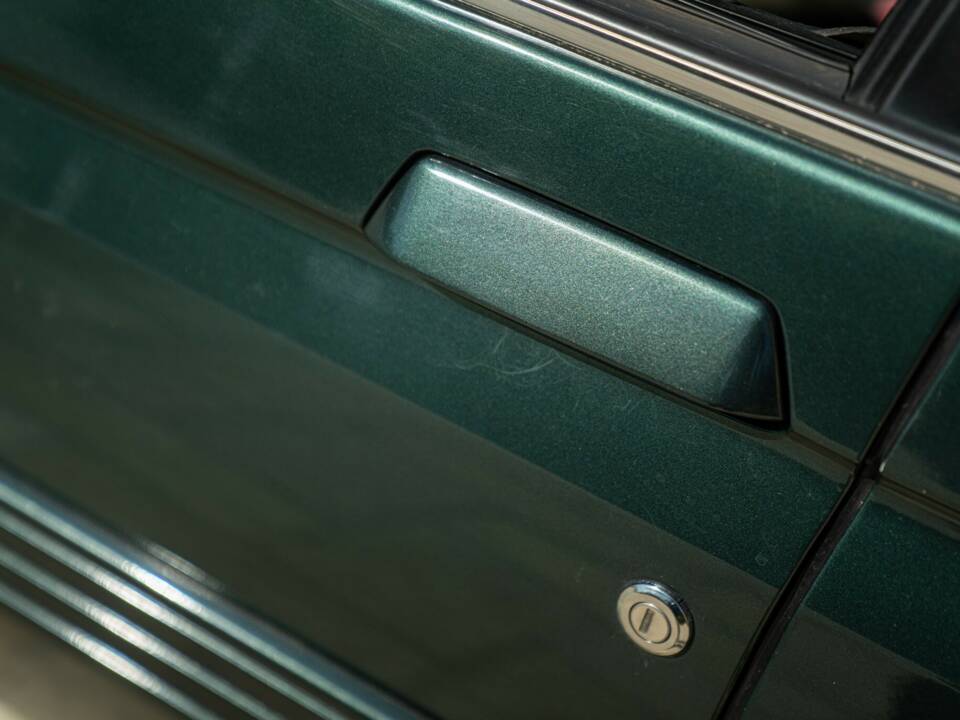 Image 20/50 de Alfa Romeo 164 2.0i V6 Turbo (1992)