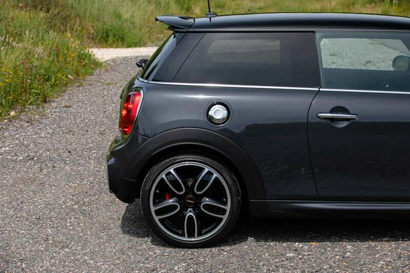 Bild 44/45 von Mini John Cooper Works (2017)