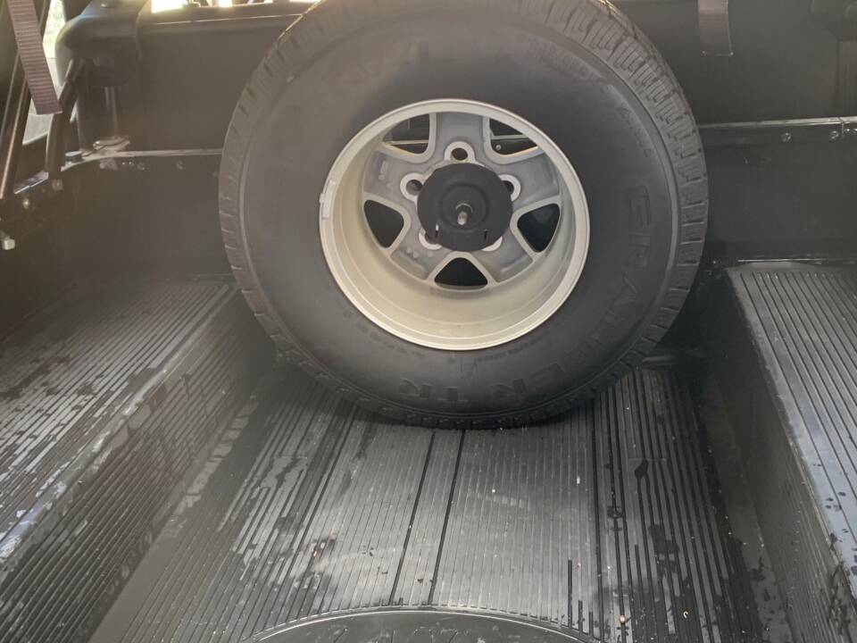 Afbeelding 16/16 van Land Rover Defender 110 (2006)