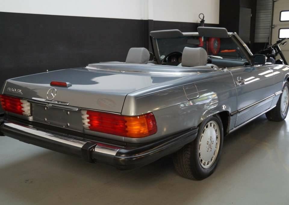 Bild 5/50 von Mercedes-Benz 560 SL (1989)