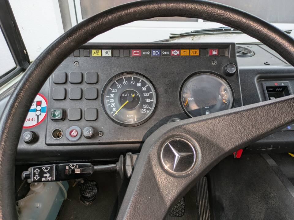 Image 3/12 of Mercedes-Benz T2 608 D (1986)