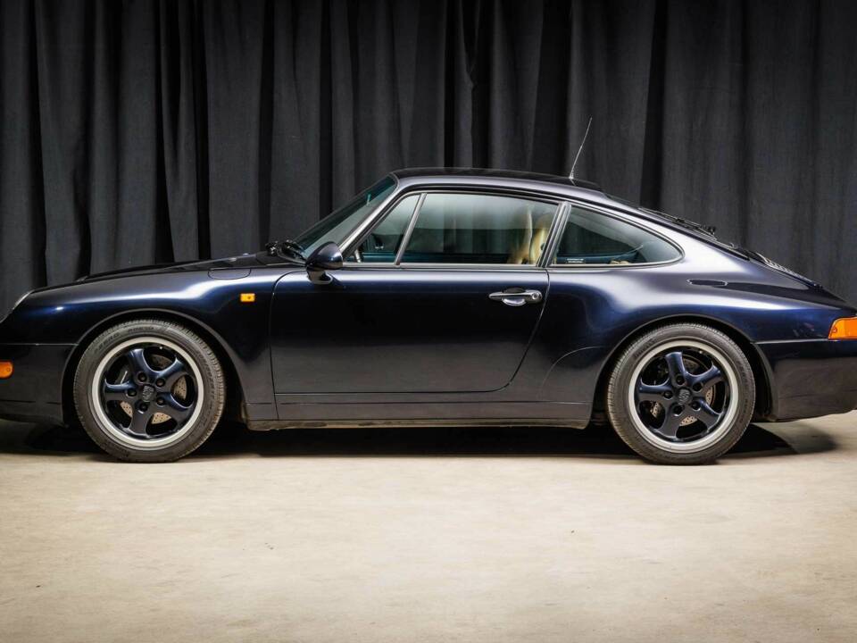 Imagen 10/65 de Porsche 911 Carrera (1994)