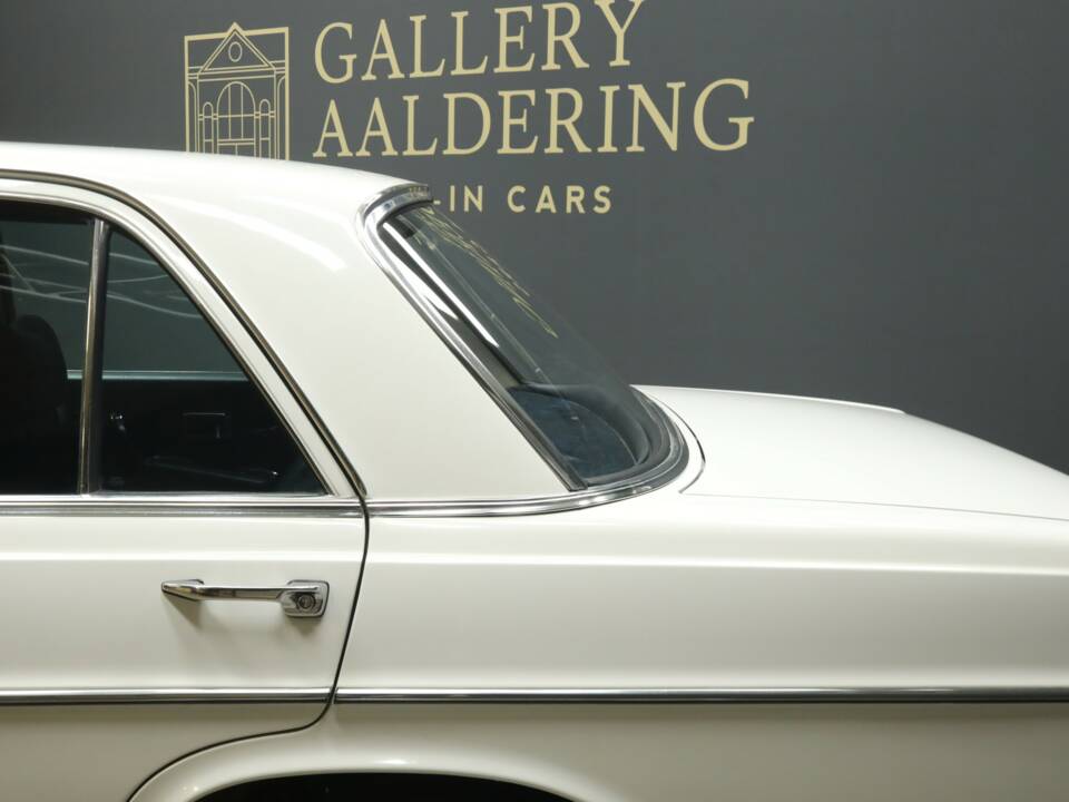 Bild 50/50 von Mercedes-Benz 280 SE (1970)