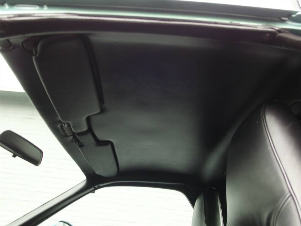 Bild 41/99 von Porsche 928 GTS (1992)