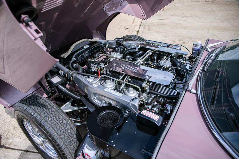 Bild 11/32 von Jaguar E-Type V12 (2+2) (1973)