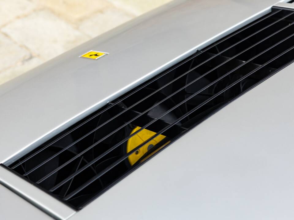 Image 40/50 de Ferrari 512 BBi (1982)