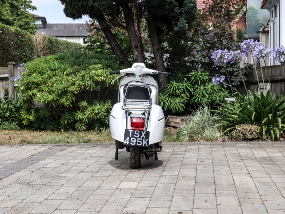 Bild 16/22 von Piaggio Vespa 160 GT Electronic (1972)