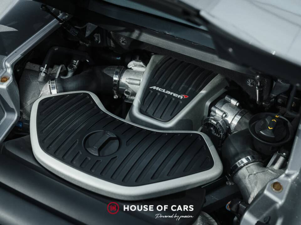 Immagine 13/25 di McLaren 650S Spider (2015)