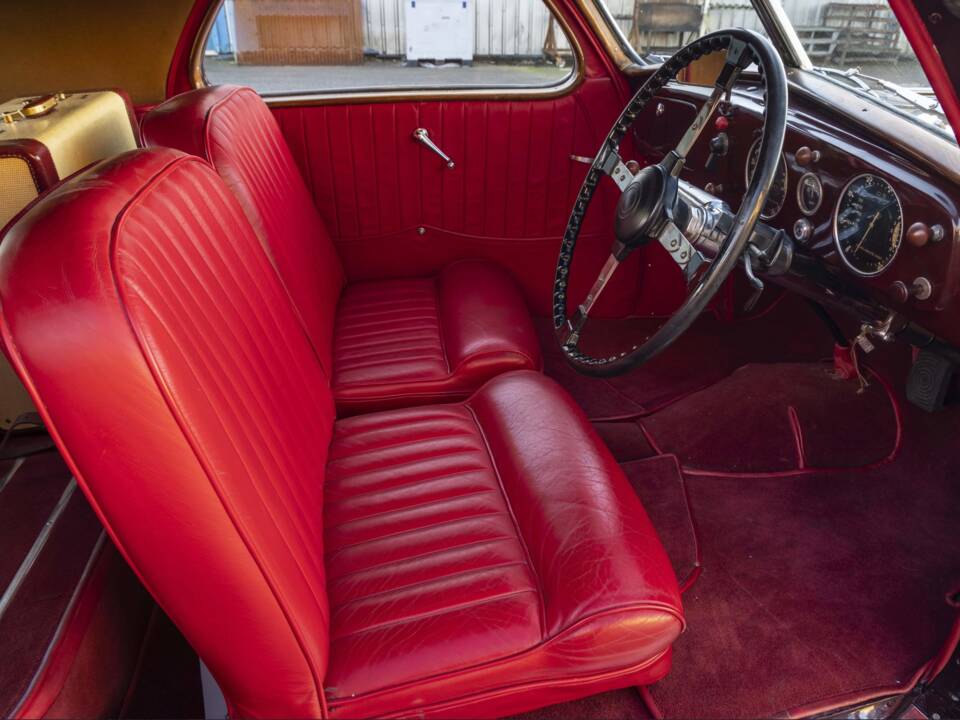 Image 4/10 of Delahaye 135M (1946)