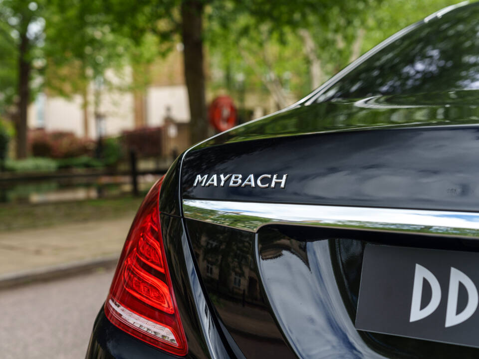 Image 17/42 of Mercedes-Benz Maybach S 600 (2015)