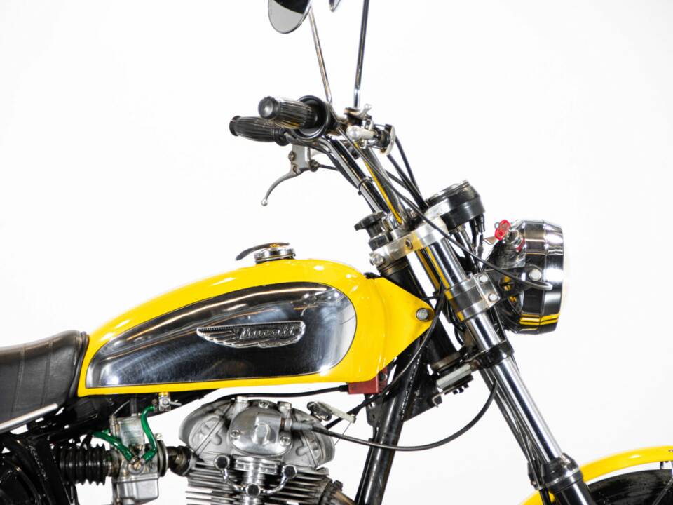 Bild 34/50 von Ducati 450 Scrambler (1969)