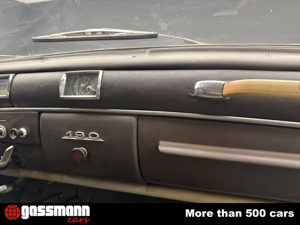 Imagen 13/15 de Mercedes-Benz 180 b (1961)