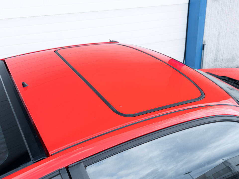Image 22/80 of Honda CRX (1991)