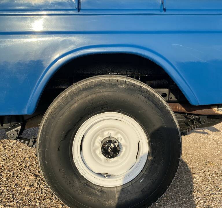 Bild 8/8 von Toyota Landcruiser FJ 45 (1980)