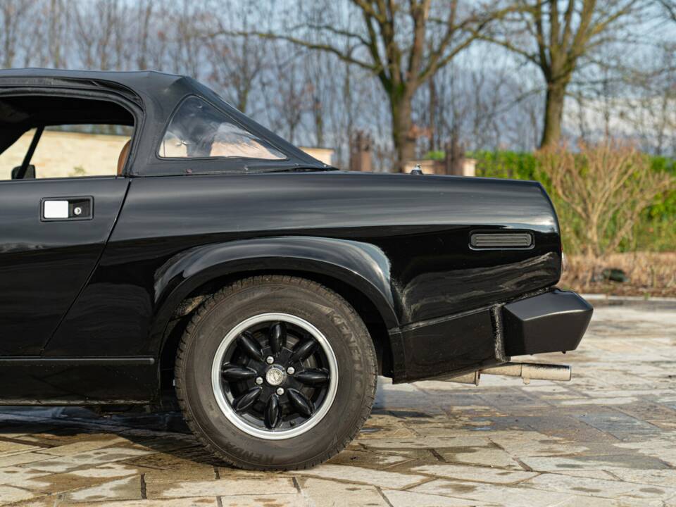 Immagine 31/50 di Triumph TR 7 Europa (1981)