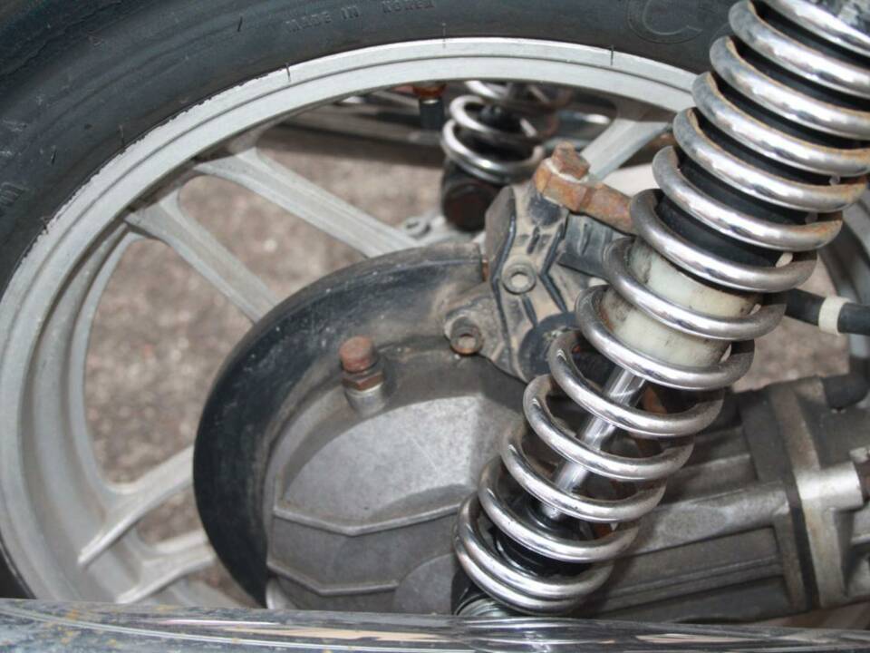 Image 37/50 de Moto Guzzi DUMMY (1984)