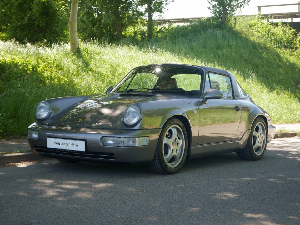 Image 14/42 of Porsche 911 Carrera 2 (1900)
