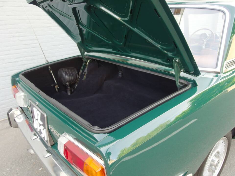 Image 63/99 of Alfa Romeo 1750 Berlina (1970)