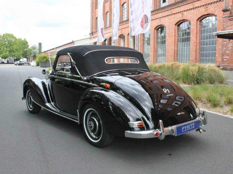 Bild 22/22 von Mercedes-Benz 220 Cabriolet A (1953)