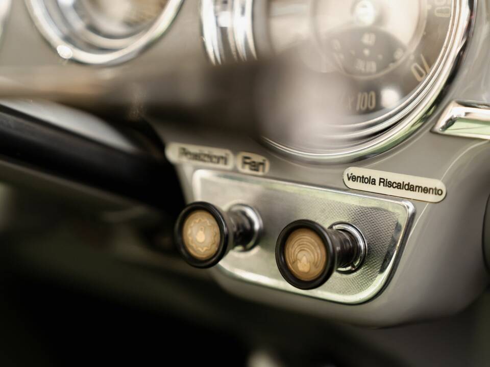 Image 4/54 de Alfa Romeo 1900 TI Super Berlina (1955)