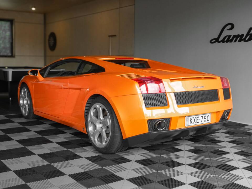 Immagine 5/38 di Lamborghini Gallardo (2005)
