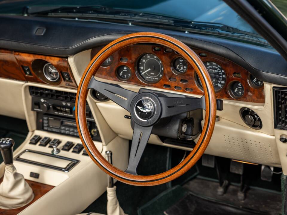 Bild 52/70 von Aston Martin V8 Vantage Volante X-Pack (1989)