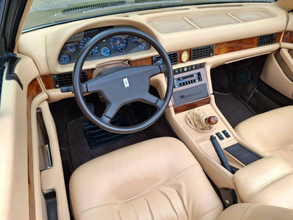 Image 17/29 of Maserati Biturbo Spyder i (1988)