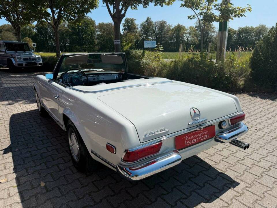 Image 4/42 of Mercedes-Benz 280 SL (1968)