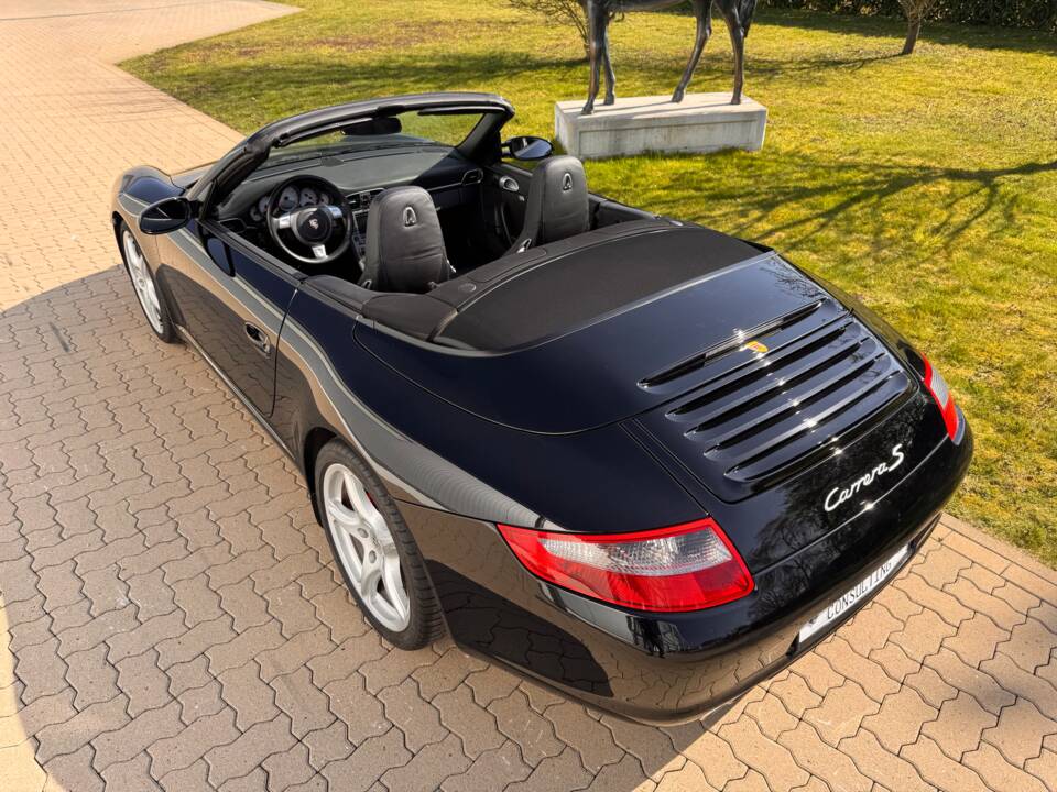Bild 8/66 von Porsche 911 Carrera S (2006)